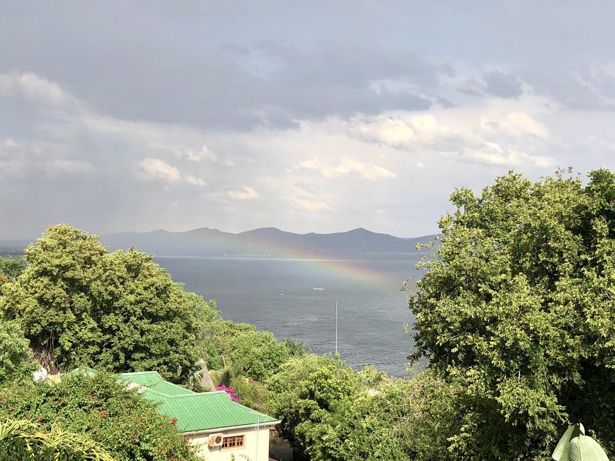 Kosmos Lodge Hartbeespoort Exterior photo